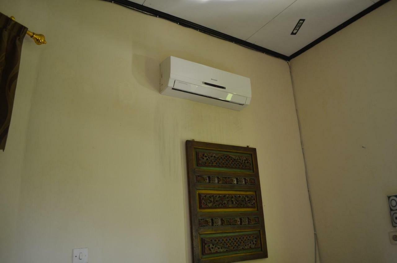Sartika Hotel Prawirotaman Yogyakarta Exterior photo