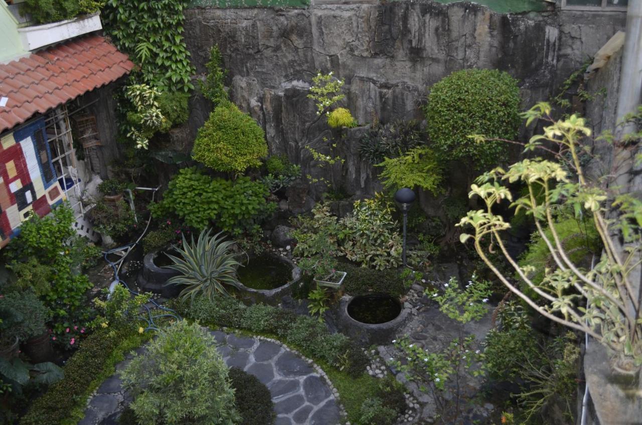Sartika Hotel Prawirotaman Yogyakarta Exterior photo